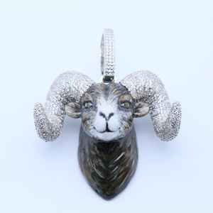 จี้รูปหัวแกะประดับเพชรโมอิสซาไนต์แบบกำหนดเองได้ ดีไซน์โดดเด่น พร้อมเพชรทรงกลมเงินแท้ 925 เครื่องประดับจี้และชาร์มสุดหรู - Product Image 2
