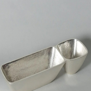 Bols à chips et à trempettes faits à la main en aluminium moulé nickelé - Product Image 2