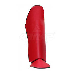 Protector de Piernas con Cierre Ajustable de Gancho y Bucle para Entrenamiento en Gimnasio y Kick Boxing - Product Image 2