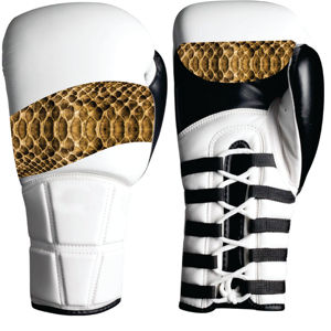 Venta al por mayor profesional QST guantes de competición con empuñaduras Durable MMA con cordones guantes ganadores logotipo personalizado servicio OEM ODM - Product Image 2