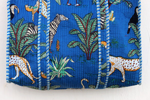 Bolsos Tote Acolchados de Algodón con Estampado a Mano, Bolsos Tote Tradicionales Indios, Bolsos Tote Hechos a Mano con Estampados a Mano - Product Image 3