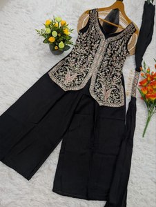 Conjunto de Kurti sin mangas bordado de diseñador con pantalones Palazzo y Dupatta |   Traje Étnico para Mujer para Fiestas - Product Image 5