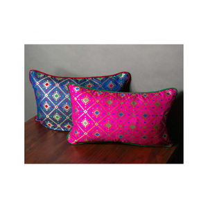 Novedad 100% algodón bordado de lujo hecho a mano rosa suave al tacto 16x16 pulgadas certificado GOTS Ideal para cojines al por mayor - Product Image 1