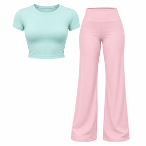 Conjunto Deportivo de Dos Piezas para Mujer, Top Corto Verde Menta y Pantalones Acampanados Rosas, para Yoga - Product Image 1