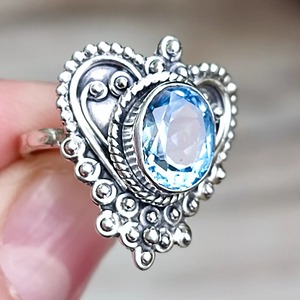 Bague ovale en topaze bleue, argent sterling 925, faite à la main, bijou de promesse pour femme, cadeau pour elle, sertissage clos, pierre de naissance de décembre - Product Image 3