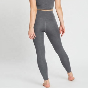 Solid Yoga Pants Mid Waist <b>Leggings</b> <b>with</b> <b>Pockets</b> Knee Length SpandexPolyester Four-Way Stretch Breathable Lightweight for Women - Product Image 4