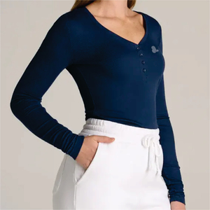 Camiseta Henley de Manga Larga con Cuello Redondo para Mujer, Color Sólido, Corte Regular, Informal, Algodón Orgánico, Ecológica, Transpirable, Manga Completa - Product Image 3