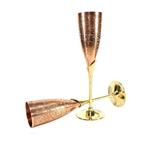 Gobelet à vin en laiton durable avec logo personnalisé OEM, fait main, capacité 500 ml, style moderne et artistique unique pour les acheteurs mondiaux - Product Image 4