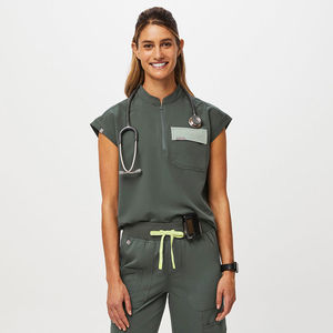 Uniformes Médicos Personalizados con Pantalones Cargo para Uso Hospitalario Unisex, Tejido de Punto con Detección de Agujas y Fusión sin Costuras - Product Image 1