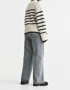 กางเกงยีนส์แฟชั่นขายส่งทรงสกินนี่แบรนด์ดัง รุ่นใหม่ ไซส์พลัส ทรงตรง สำหรับผู้หญิง - Product Image 3