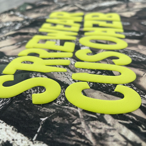 Fabricant de vêtements personnalisés ODM – Col montant pour chemises décontractées pour hommes, coupe ample et épaisse, motif gaufré imprimé intégral - Product Image 4