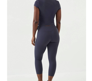 Legging de sport personnalisé pour femme, idéal pour la musculation et la course, en Spandex/Polyester, avec logo frontal, pour l'entraînement et le jogging, collection hiver - Product Image 2