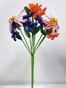 Décoration de jardin en forme de fleur de lys perlée, feuilles vertes, fleur blanche, art végétal décoratif pour l'intérieur et l'extérieur - Product Image 6