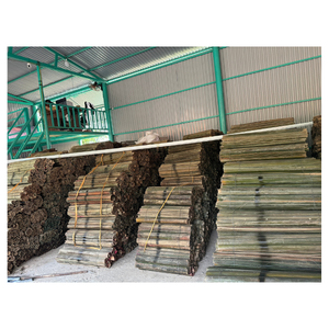 Poste de Bambú Sostenible de Primera Calidad, de Alta Calidad, Semicircular, para Agricultura, Soporte de Cultivos, Cercas Exteriores - Product Image 1