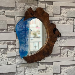 Espejo de pared con marco de resina hecho a mano más demandado para decoración Interior del hogar Vintage moderno Uso de boda ligero de alto pulido - Product Image 3