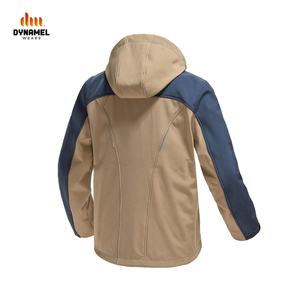 Chaqueta de aventura para hombre con tela cortavientos, cremalleras impermeables y características ajustables para senderismo - Product Image 2