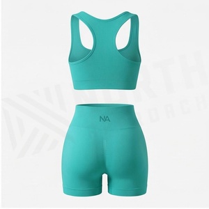 Conjunto de Yoga de 2 Piezas North Approach, Cierre Frontal Completo, Color Negro Sólido, Absorbe el Sudor, Ropa Deportiva para Mujer - Product Image 2