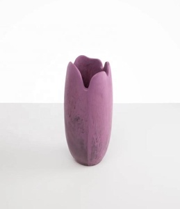 Premium Quality Modern Eco-Friendly Resin <b>Flower</b> Vase <b>for</b> Home Hotel Office Spaces Handmade Waterproof Tabletop Vase - Product Image 6