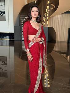 Sari Tradicional Rojo de Georgette de Seda, Largo hasta el Suelo, Bordado, Estilo Indio-Pakistaní, con Lentejuelas, para Novia, Boda o Fiesta - Product Image 2