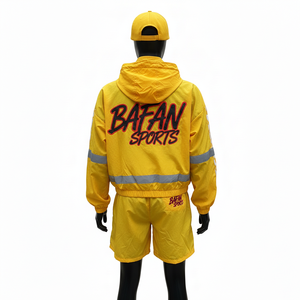 Conjunto corto de nailon premium cortavientos, tela ligera, diseño de paneles amarillos y negros, logotipo personalizado con serigrafía, talla grande - Product Image 2