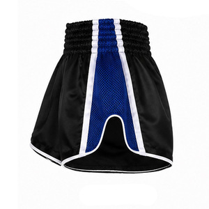 Shorts de boxe Muay Thai pour hommes, rouge et bleu, taille haute, fermeture élastique, satin respirant, logo avant, sportif, 100% polyester, color block - Product Image 3