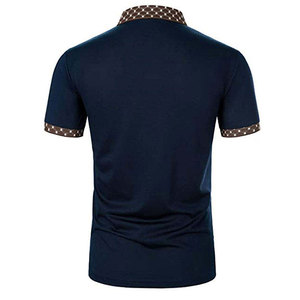Chemise de golf à manches courtes pour homme, bleu marine, imprimé animal, tissu tricoté, style décontracté, col et ourlet jaunes, 100% coton, anti-rétrécissement - Product Image 4