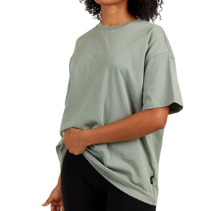 Camiseta de Algodón para Mujer, Corte Holgado, Casual, Manga Corta, Cuello Redondo, Cómoda, Fabricante OEM ODM, Venta al Por Mayor Personalizada - Product Image 4