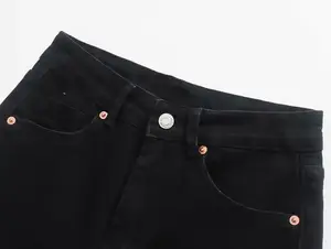 กางเกงยีนส์ผู้หญิงเอวกลาง ทรงตรง สไตล์วินเทจ สีพื้น ผ้าเดนิมยืดได้ ใส่สบาย ขายส่ง ผลิตจากผ้าฝ้าย 100% - Product Image 4