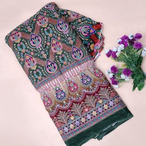 Tela Crepé Verde Esmeralda de 54 Pulgadas con Bordado Lujoso y Borde Daman para Kurtis, Túnicas, Anarkalis, Vestidos, Trajes y Lehengas - Product Image 4