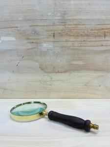 Loupe grossissante de 4 pouces en laiton avec manche en bois - Product Image 5