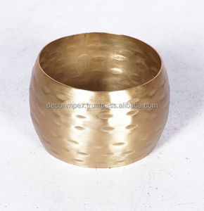 Rond de serviette en aluminium de concepteur de cuivre fait à la main porte-serviettes décoratif de Table de mariage rond pour l'utilisation de salle à manger et de fête d'hôtel - Product Image 1