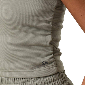 Camiseta sin mangas gris para mujer, con fruncido lateral, sin costuras, elástica, ajustada, para entrenamiento, gimnasio, fitness, ropa deportiva - Product Image 6