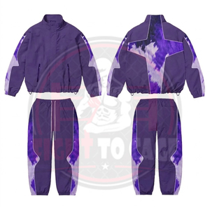 Conjunto deportivo de nailon para hombre con estampado por sublimación, logotipo personalizado, diseño personalizado, ligero y resistente al viento. - Product Image 2