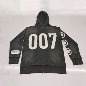 Sudadera con capucha doble de felpa francesa 100% algodón de 420 g/m² con diseño personalizado para hombre, estampada, con pedrería y patchwork. - Product Image 4