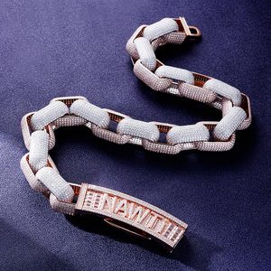 Pulsera cubana de 16 mm en dos tonos con nombre personalizado y diamantes de moissanita D VVS, con certificado de autenticidad, unisex. - Product Image 3