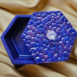 Caja de Joyería de Resina Floral Hecha a Mano de Lujo, Organizador Decorativo para Guardar Objetos Pequeños, Estuche de Regalo de Resina Personalizado - Product Image 1