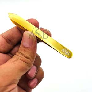 Pinza Profesional para Cejas con Punta Puntiaguda en Forma de Flecha de Acero Inoxidable con Impresión de Logotipo Personalizado Servicio OEM - Product Image 6