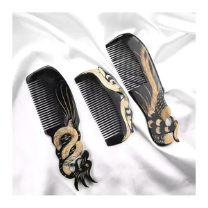 Peigne en corne naturelle durable fait à la main, peigne à cheveux en corne de buffle, magasin de bien-être, fournisseur de produits écologiques, Vietnam 99 GD - Product Image 1