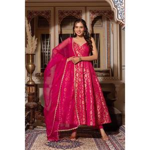 Pent y Dupatta del diseñador para el desgaste del partido Vestidos de baile elegantes Vestido - Product Image 4