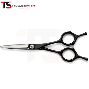 กรรไกรตัดแต่งทรงผมทันสมัย TSI Modern Barber ทำจากสแตนเลสสตีล สำหรับการตัดแต่งรายละเอียด ตัดได้เรียบเนียน และจัดแต่งทรงผมแบบมืออาชีพ - Product Image 1