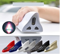 Neue Solar-Magnetische Autoantenne Haifischflossen-Dachantenne Blinkende LED-Auto-Warnleuchte Fernbedienung Fahrzeugzubehör