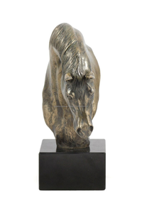 Statue de cheval arabe gravée artisanale, figurine en laiton antique moderne pour la décoration de la maison, du bureau ou de la table, personnalisable - Product Image 6