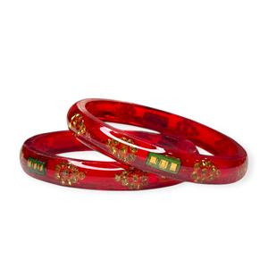 Conjunto de Brazaletes Acrílicos Rojos de Moda con Diseño de Corte Esmeralda e Imitación de Perlas Brillantes, Chapados en Oro, para Bodas - Product Image 1