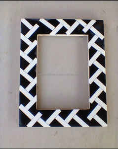 Marcos de fotos familiares de pared de madera de resina de artesanía atemporal para decoración de hogar y jardín - Product Image 2