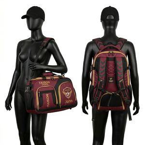 Bolsa Deportiva de Fútbol para Mujer de Poliéster 600D de Primera Calidad, Paneles en Contraste Rojo y Negro, Diseño Resistente con Logotipo Personalizado en Relieve - Product Image 2