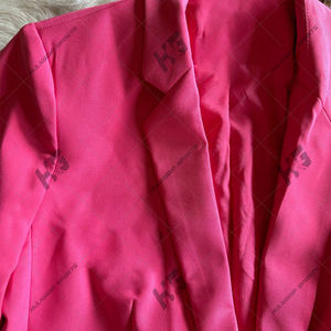 Chaqueta Blazer de Mujer Rosa Intenso, Tejida, con un Solo Botón, de Lana, con Parches Personalizados, Estilo Casual - Product Image 2