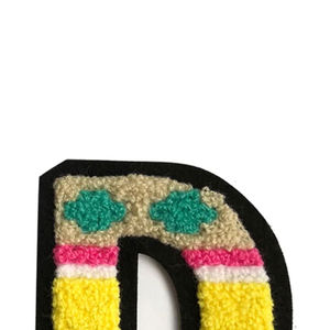 Parches de Chenilla con Logotipo Bordado para Ropa, Logotipo Personalizado para Chaquetas y Ropa Casual, Parches de Chenilla Personalizados al por Mayor - Product Image 5