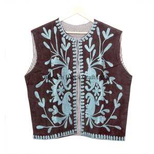 Elegante chaleco de algodón para mujer, sin mangas, para otoño e invierno, estilo bohemio, con bordado floral hecho a mano, largo regular. - Product Image 5