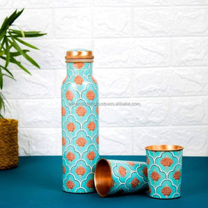 Elegante juego de botellas de agua de cobre con diseño de pavo real, estilo oriental, con beneficios para la salud, ideal para regalos y decoración del hogar. - Product Image 5