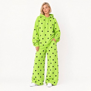 Conjunto de sudadera con capucha de lunares para mujer, sudadera informal extragrande y pantalones, conjunto de dos piezas con capucha y manga larga, cómodo - Product Image 4